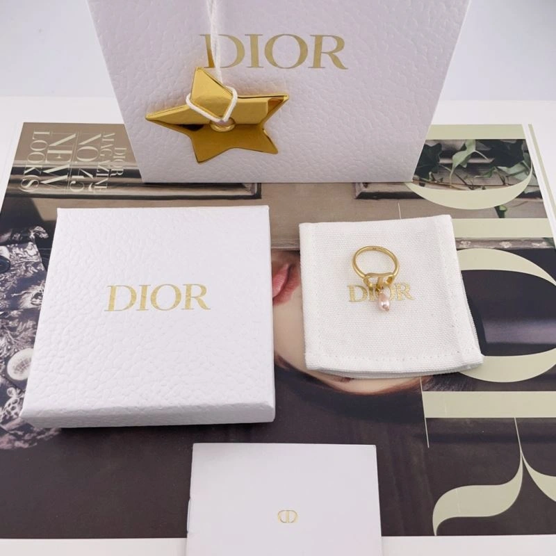 Modern Christian Dior Rings 234320