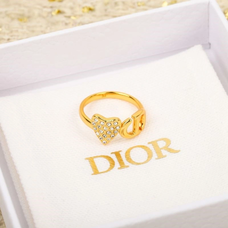 Sleek Christian Dior Rings 234037