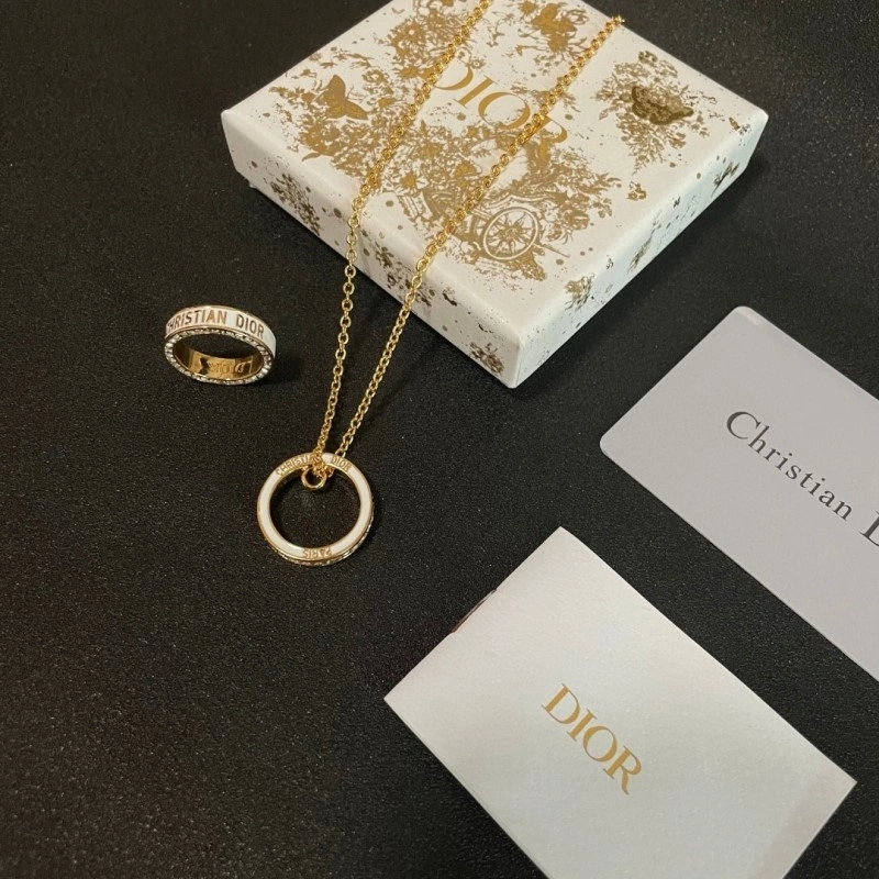 ModernLook Christian Dior Rings 232442