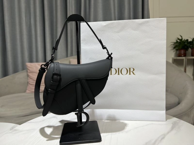 Elegant Christian Dior Saddle Bags 76247