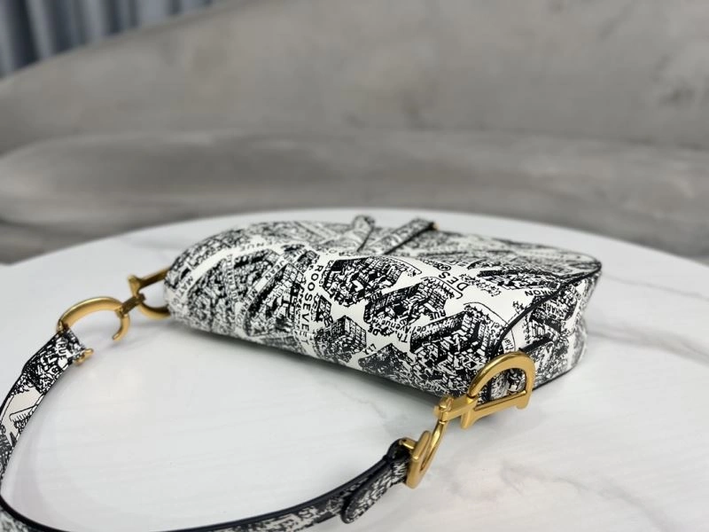 Trendsetting Christian Dior Saddle Bags 75691