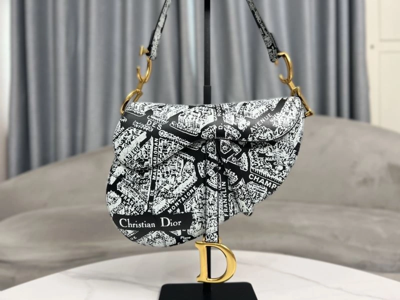 Christian Dior Saddle Bags Minimalist 75684