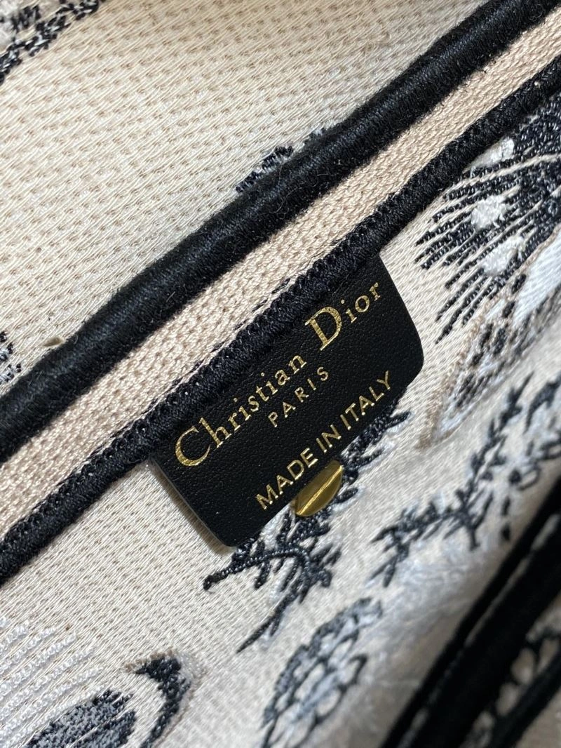 SmoothTexture Christian Dior Saddle Bags 73924