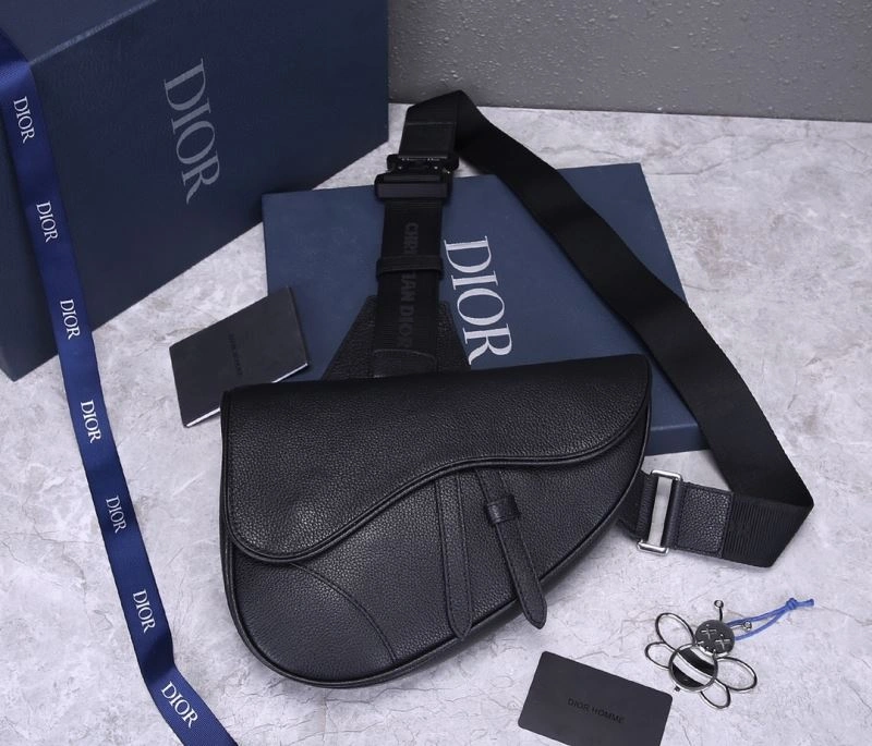 Elegant Christian Dior Saddle Bags 70533