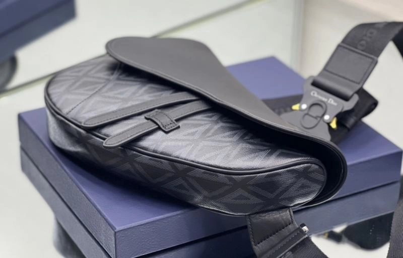 Timeless Christian Dior Saddle Bags 74217