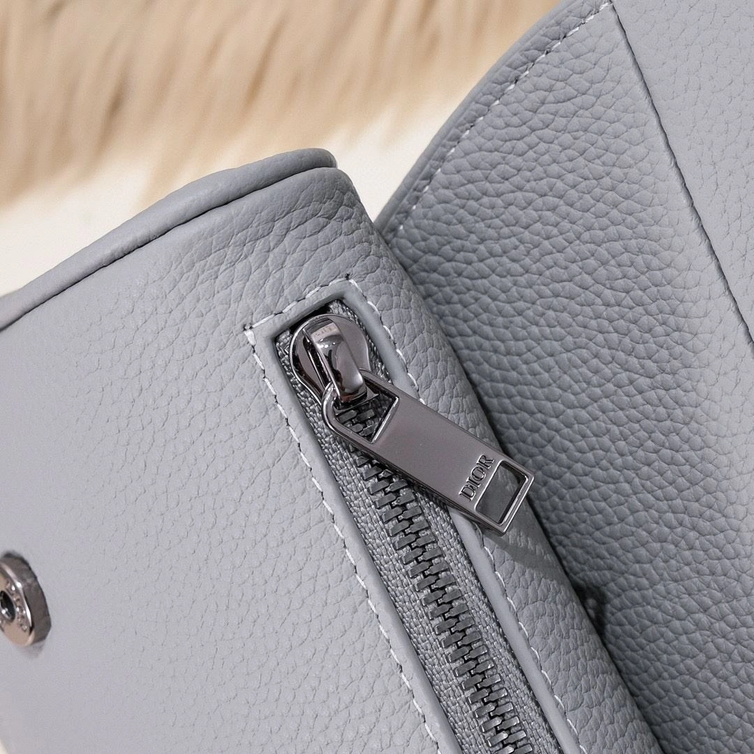 UrbanChic Christian Dior Saddle bags 91180