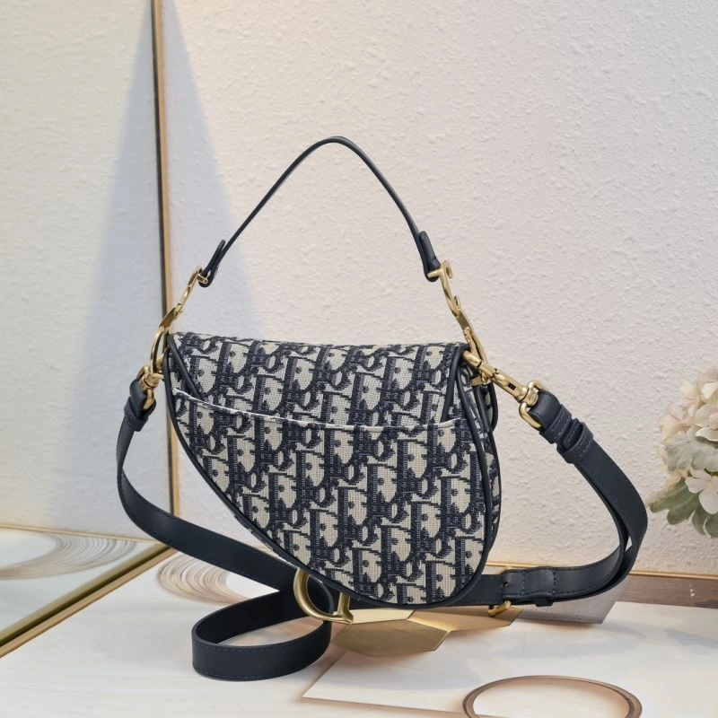 EyeCatching Christian Dior Saddle bags 87833