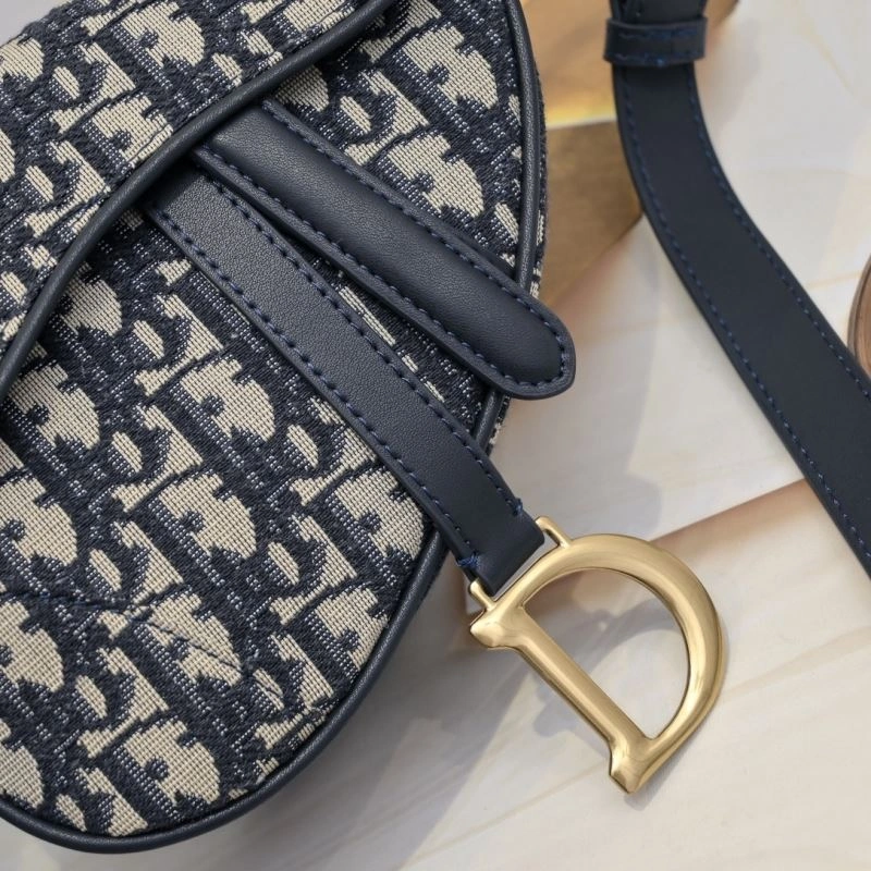 EyeCatching Christian Dior Saddle bags 87833