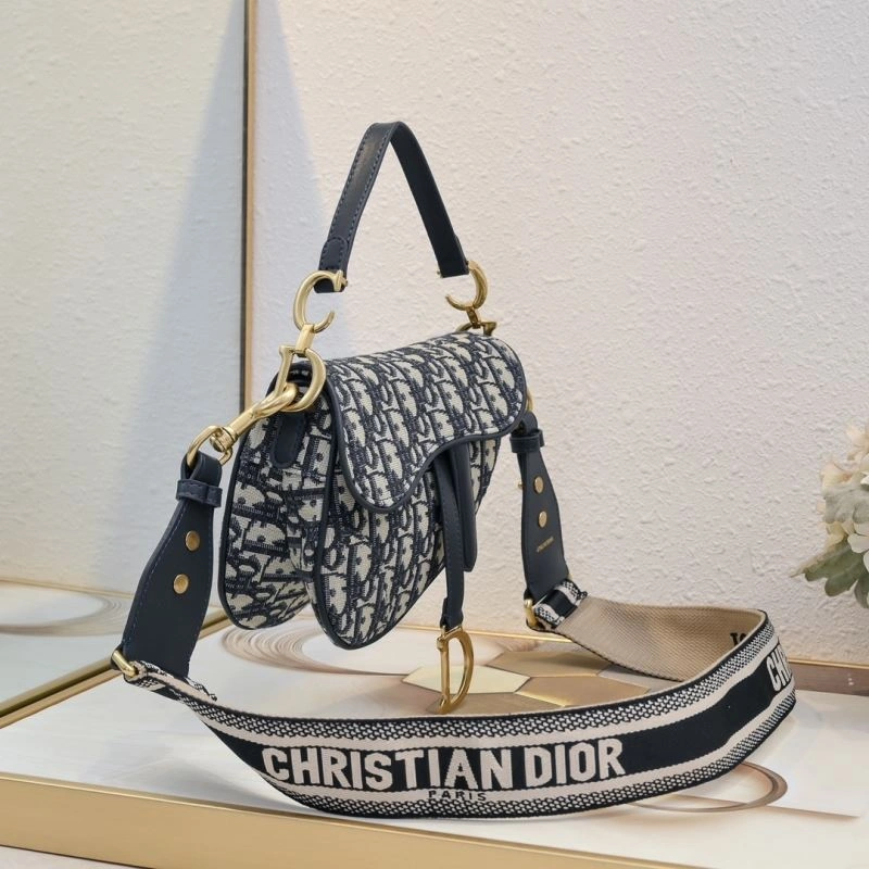 Minimalist Christian Dior Saddle bags 87834
