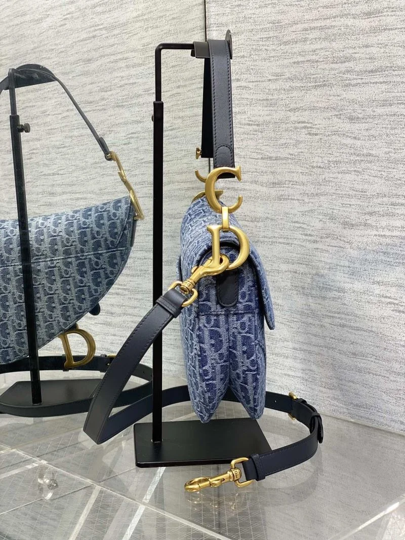 Practical Christian Dior Saddle bags 47285