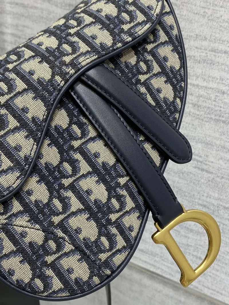 Supportive Christian Dior Saddle bags 47243