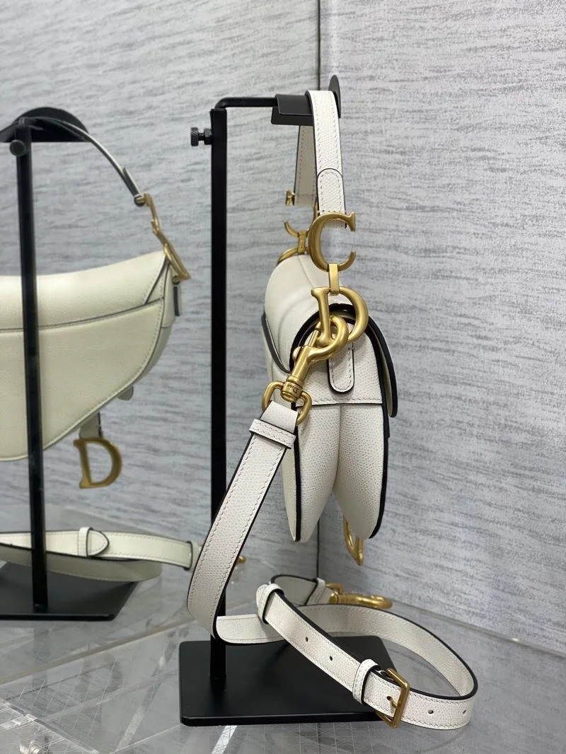 Bold Christian Dior Saddle bags 47235