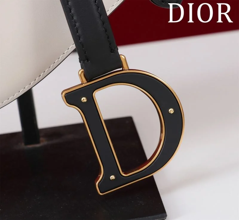 Seasonal Christian Dior Saddle bags 47254