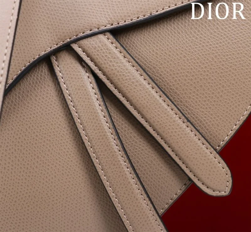 Reliable Christian Dior Saddle bags 47214