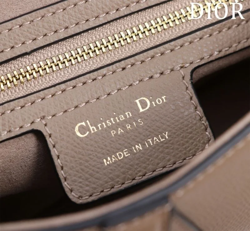 Reliable Christian Dior Saddle bags 47214