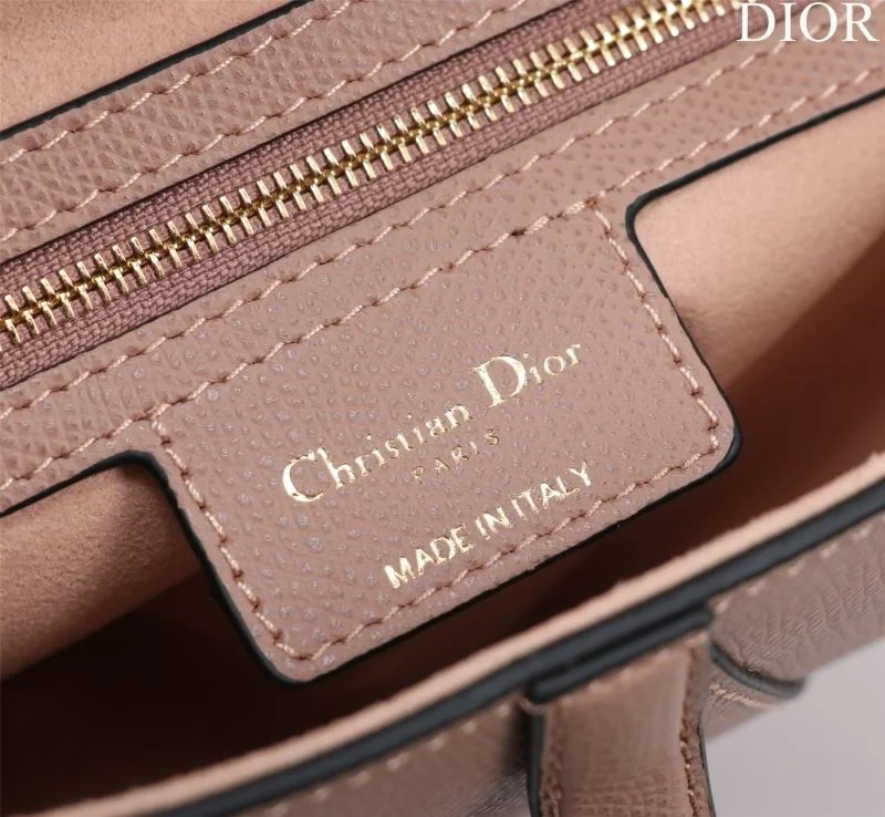 Stylish Christian Dior Saddle bags 47212