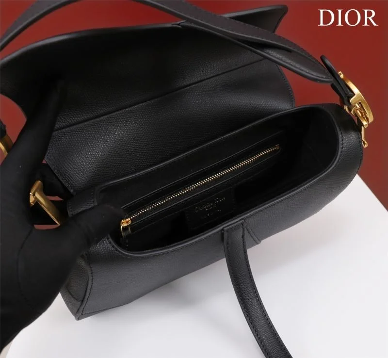 Sophisticated Christian Dior Saddle bags 47210