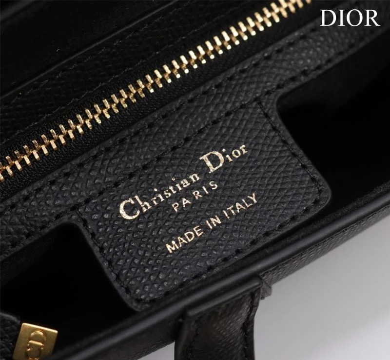 Sophisticated Christian Dior Saddle bags 47210