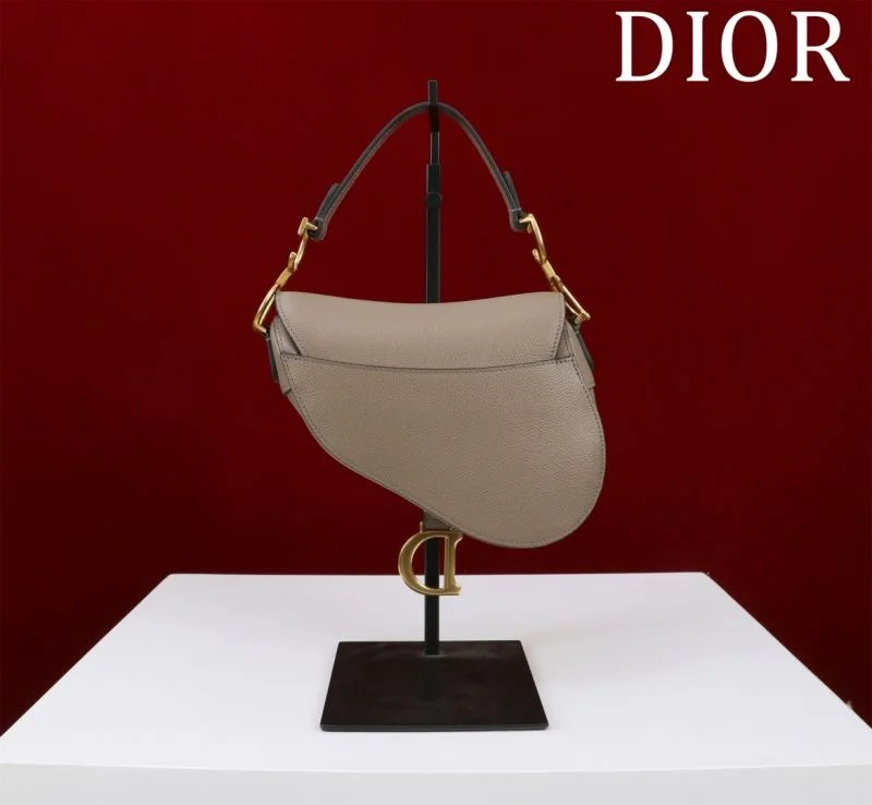 Elegant Christian Dior Saddle bags 47198