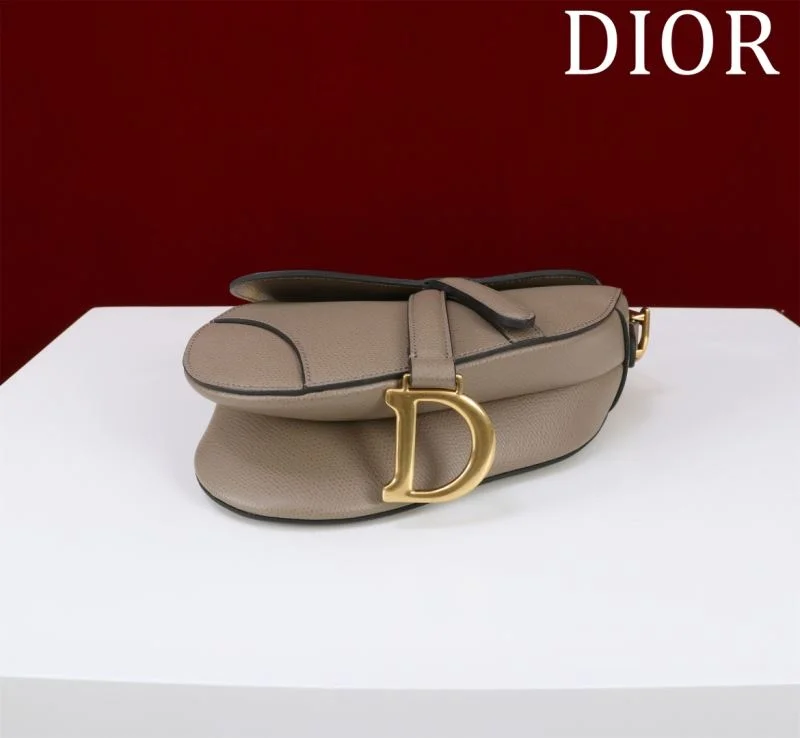 Elegant Christian Dior Saddle bags 47198