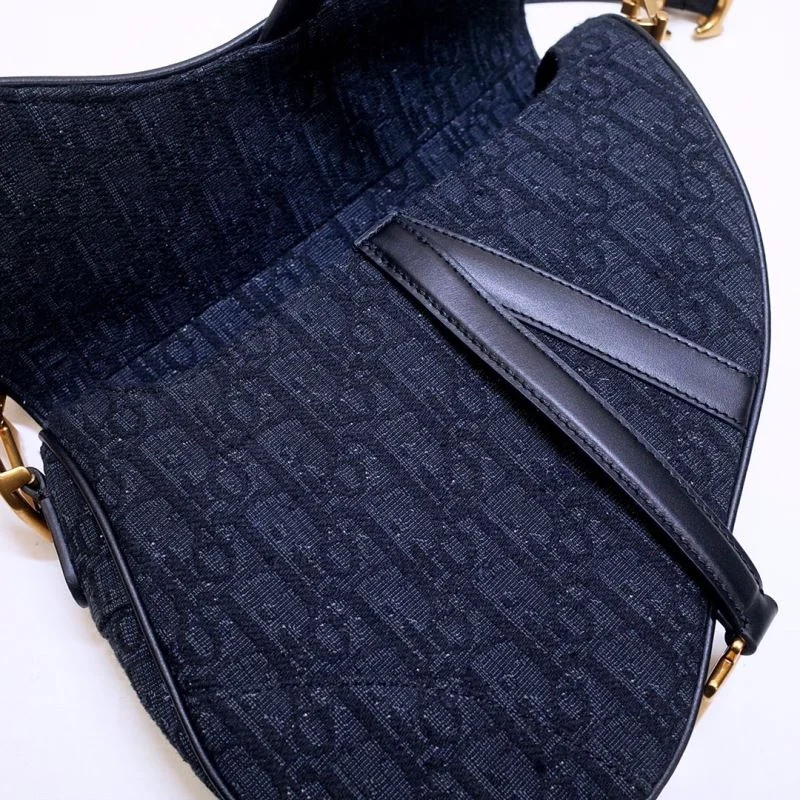 Christian Dior Saddle bags OnTrend 47157