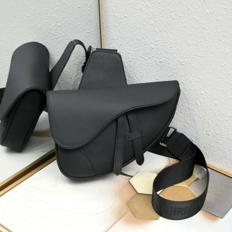 Cozy Christian Dior Saddle bags 85702