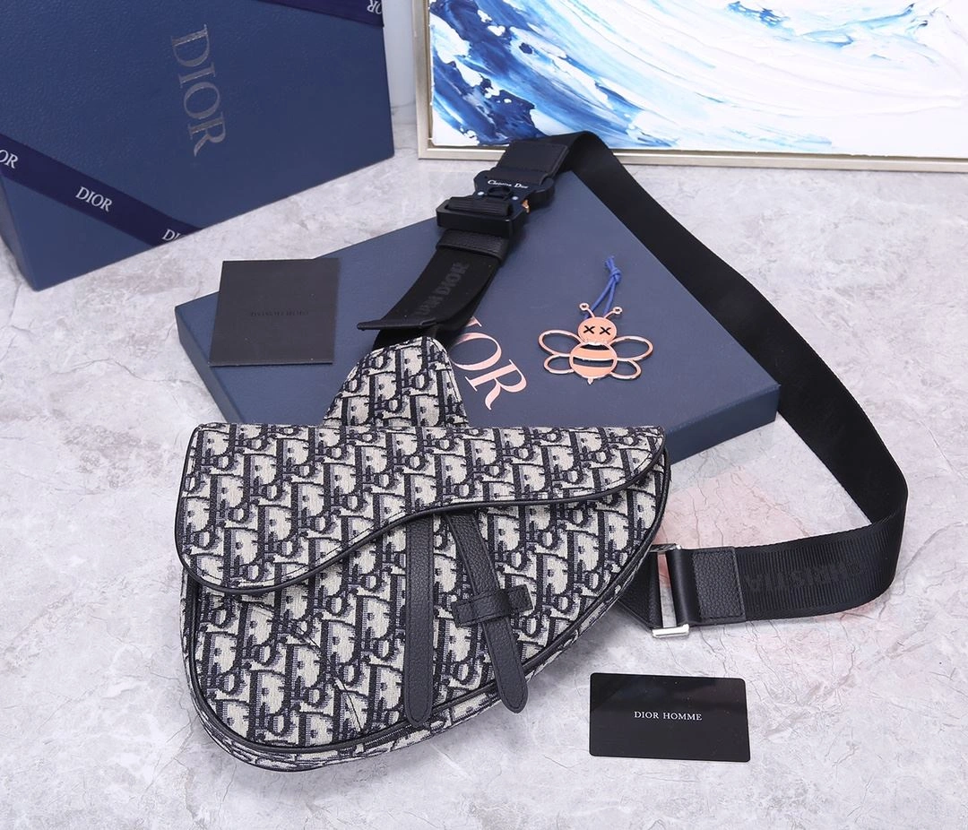 Cozy Christian Dior Saddle bags 92203