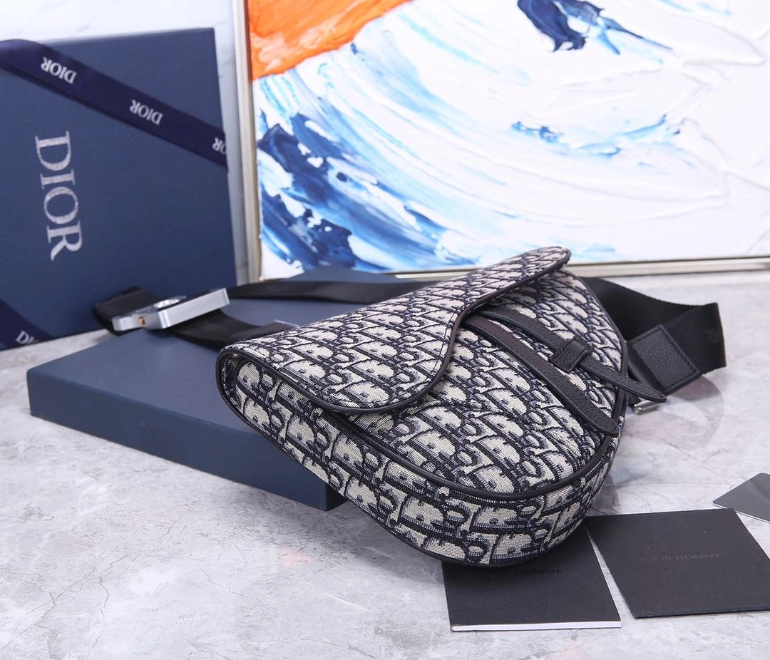 Snug Christian Dior Saddle bags 92201
