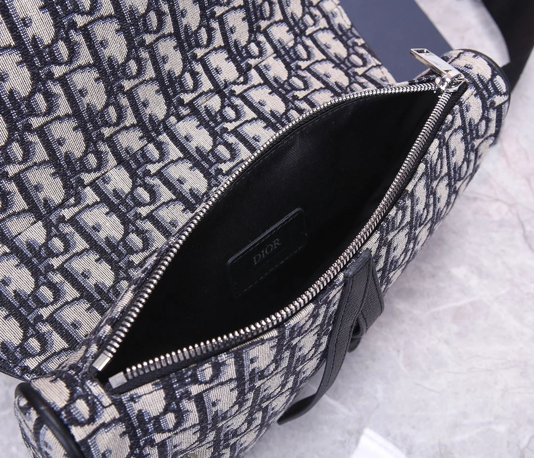 Snug Christian Dior Saddle bags 92201