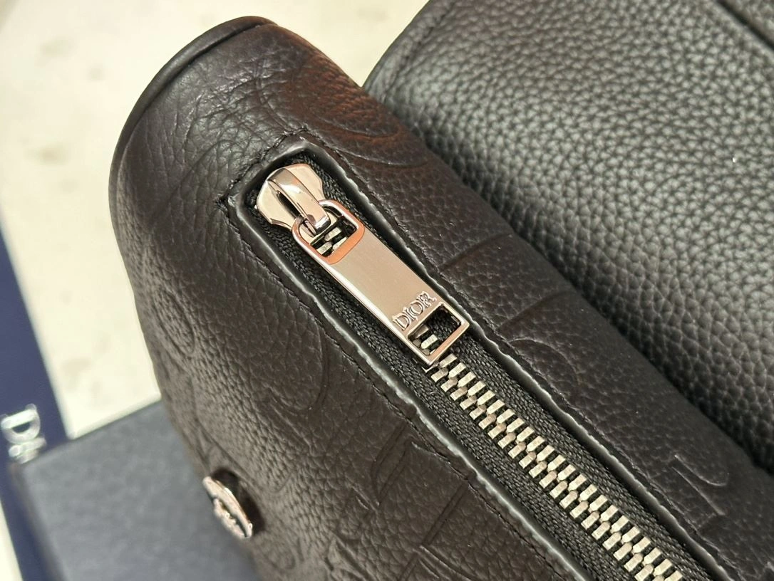 Christian Dior Saddle bags OdorResistant 92200