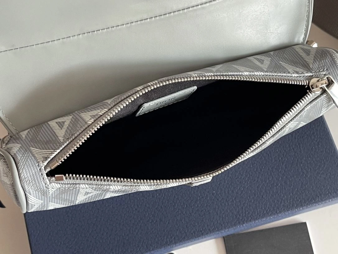 Unisex Christian Dior Saddle bags 92188