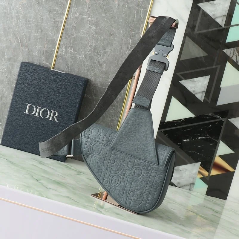Lightweight Christian Dior Saddle bags 46347