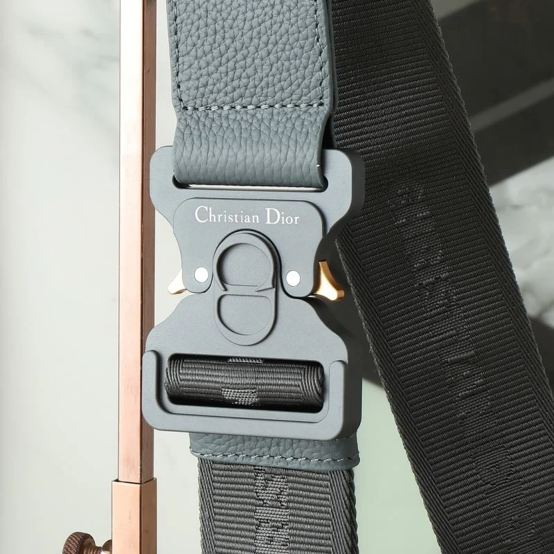 Lightweight Christian Dior Saddle bags 46347