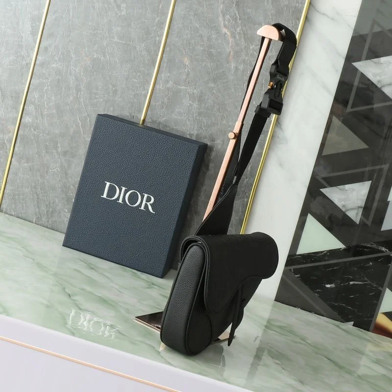 Vibrant Christian Dior Saddle bags 46342