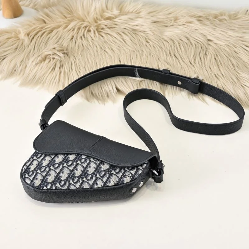 Christian Dior Saddle bags Casual 46383
