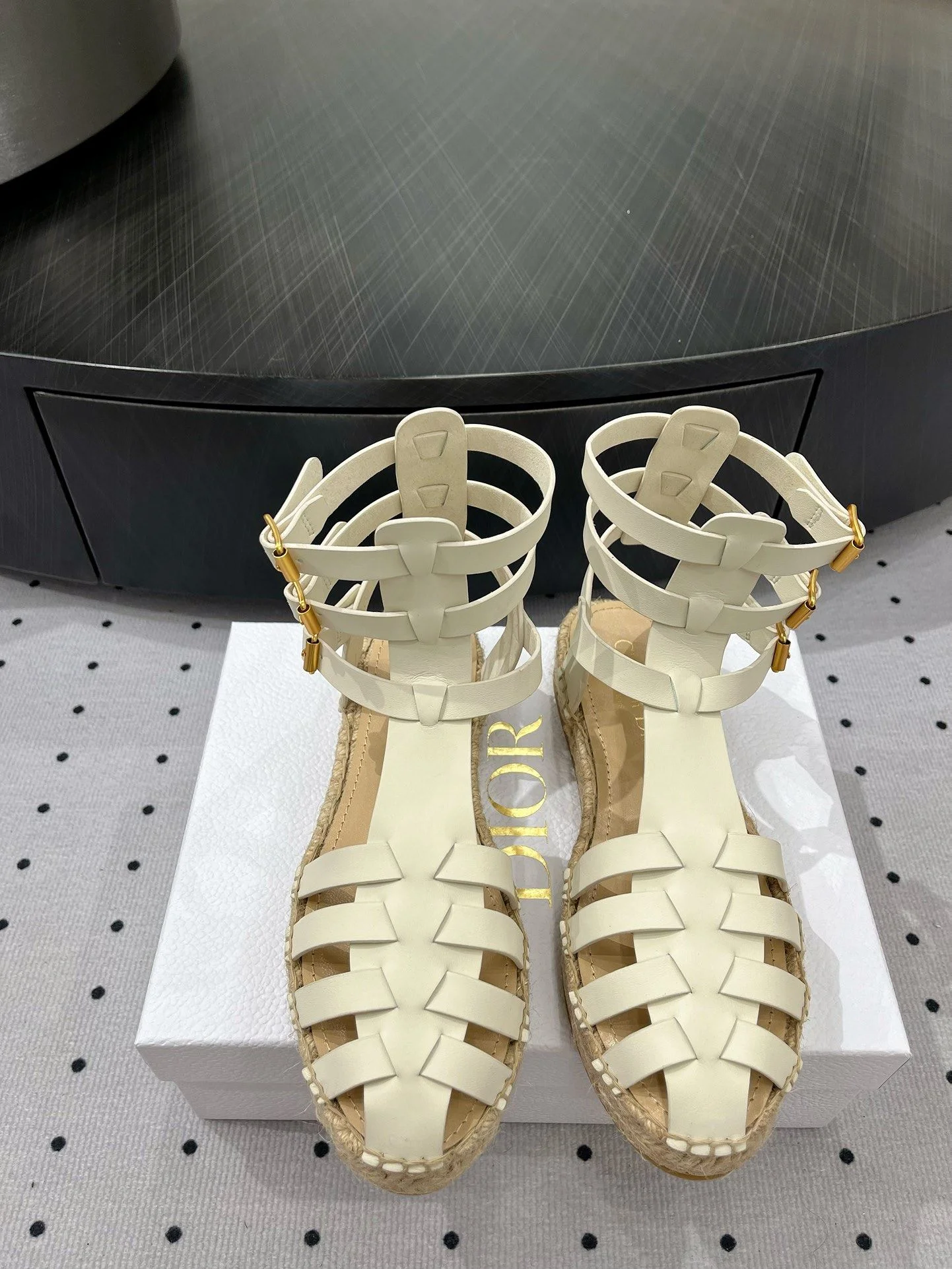 Functional Christian Dior Sandals 21142