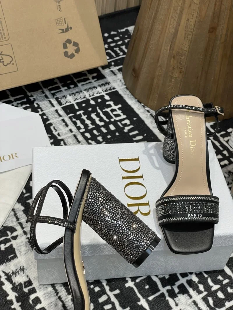 Christian Dior Sandals WellDesigned 22023