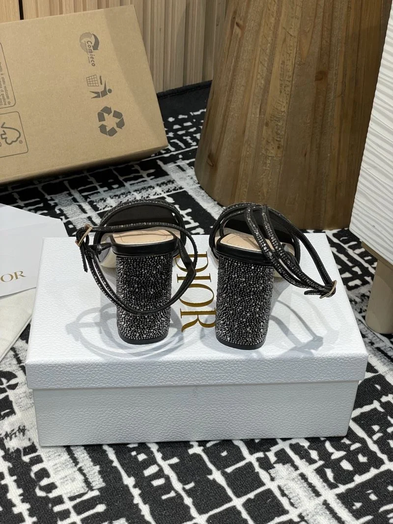 Christian Dior Sandals WellDesigned 22023