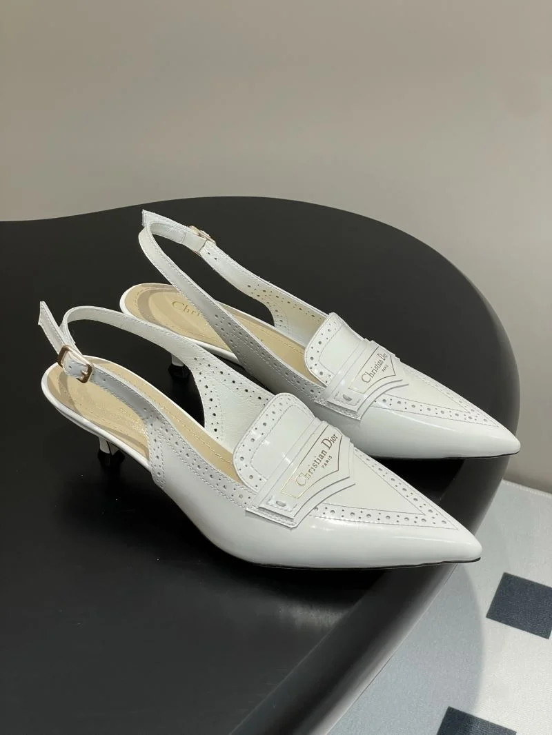 Timeless Christian Dior Sandals 21470