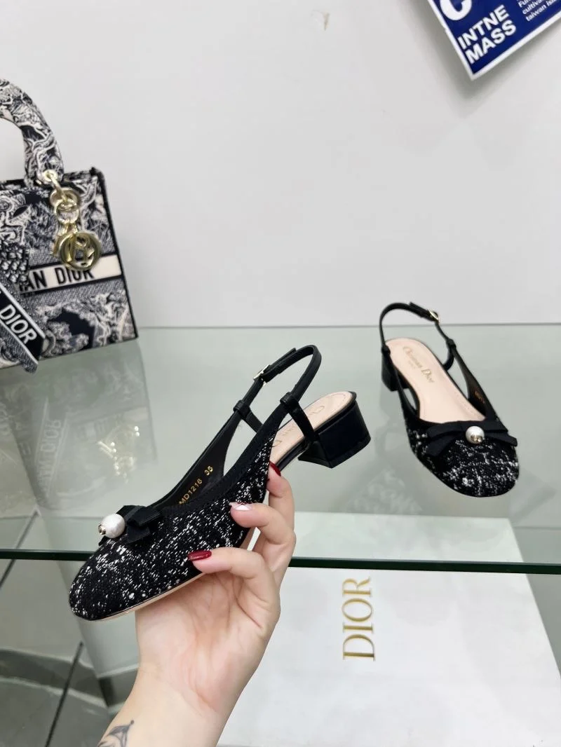 RelaxedFit Christian Dior Sandals 22513