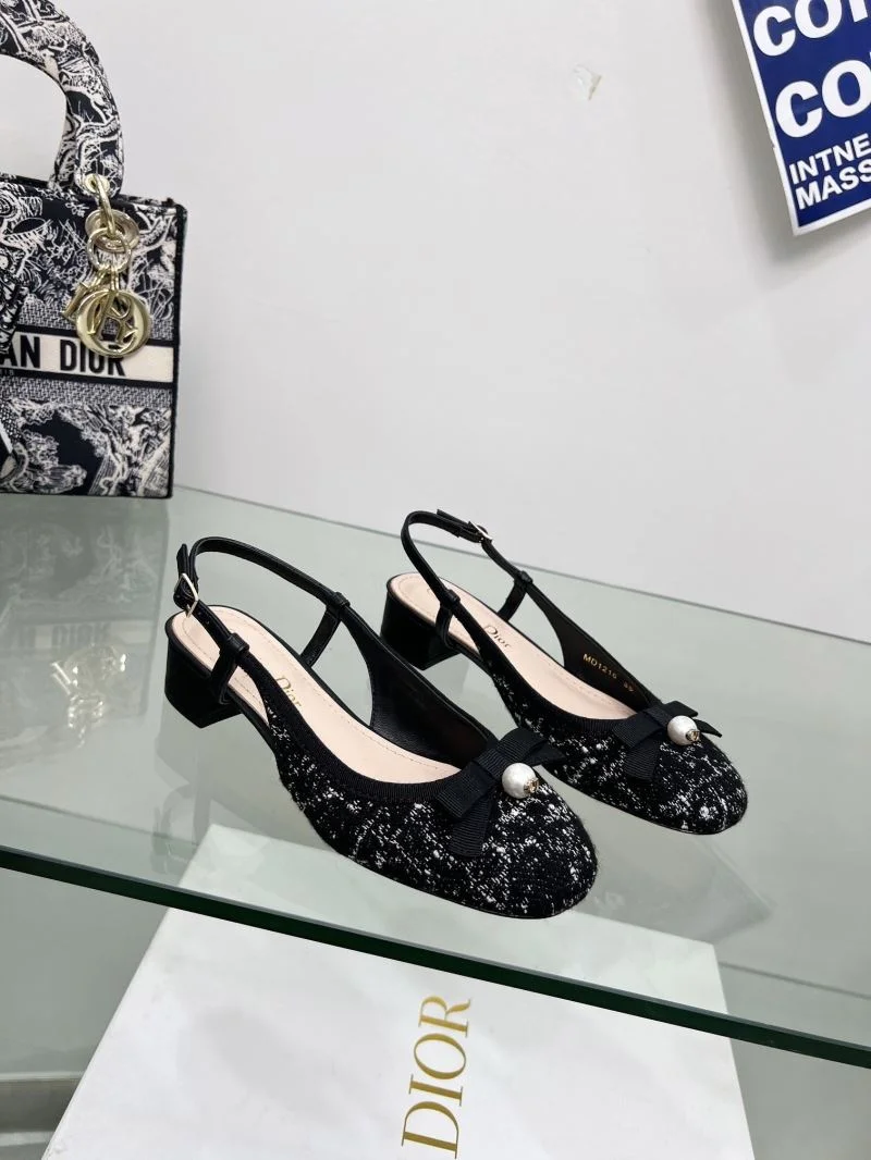 RelaxedFit Christian Dior Sandals 22513