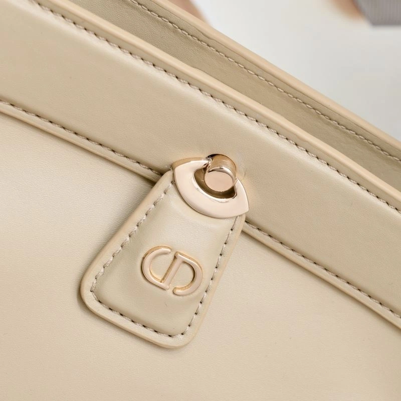 Sustainable Christian Dior Satchel Bags 87801