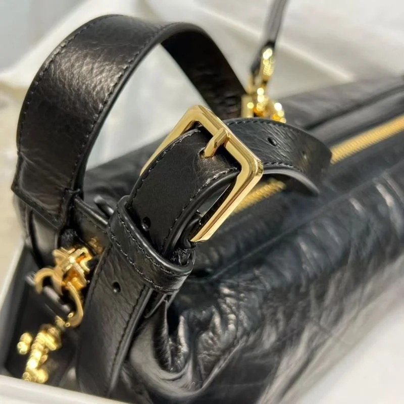 OdorResistant Christian Dior Satchel Bags 47147