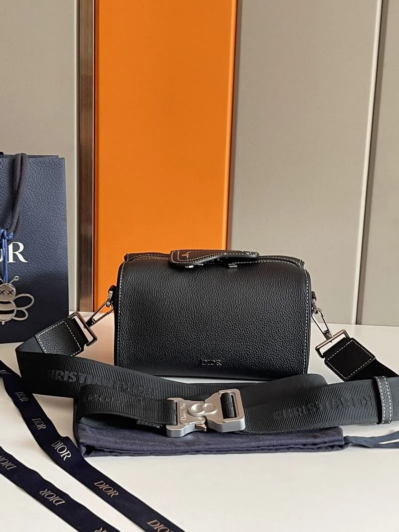 WeatherProof Christian Dior Satchel Bags 47116