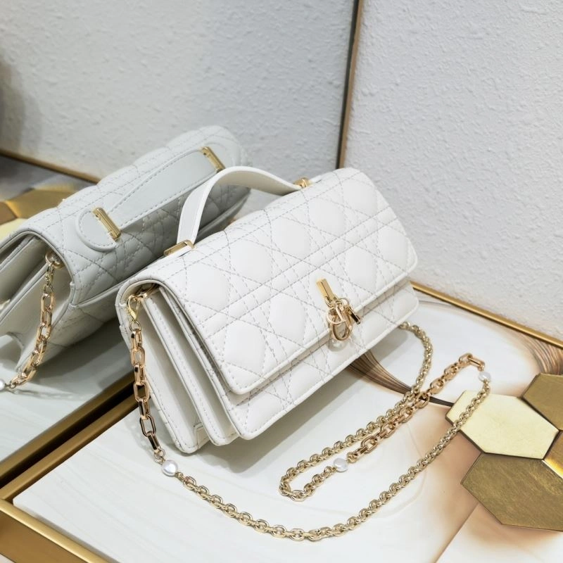 Christian Dior Satchel Bags Resilient 85613