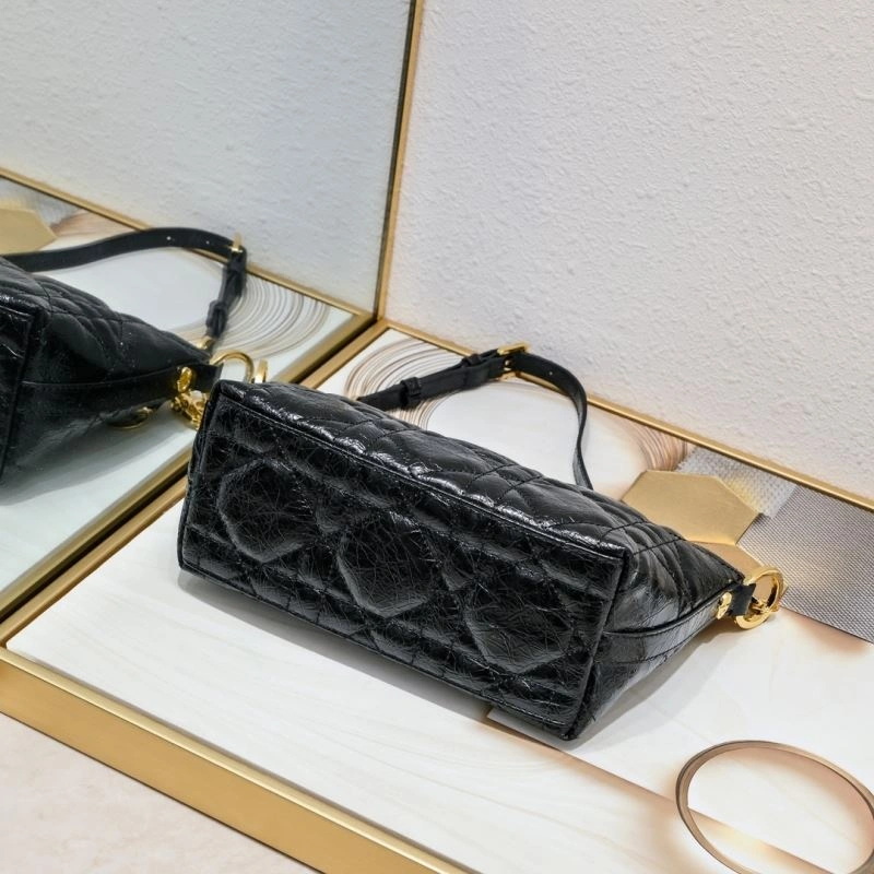 Christian Dior Satchel Bags ModernLook 85556