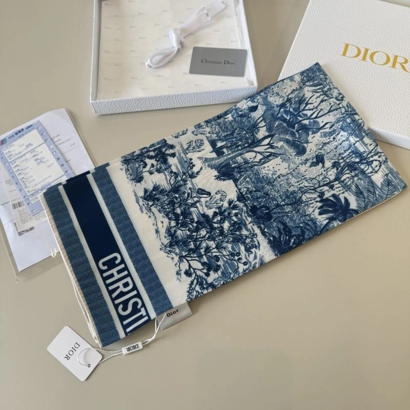 Christian Dior Scarf SmartChoice 270764