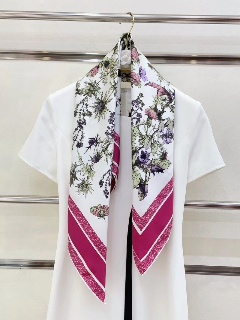 Tailored Christian Dior Scarf 270763