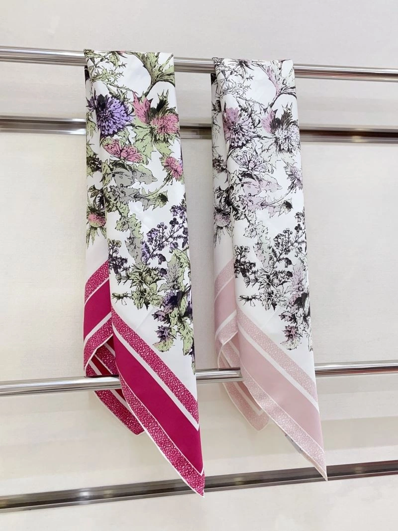Tailored Christian Dior Scarf 270763