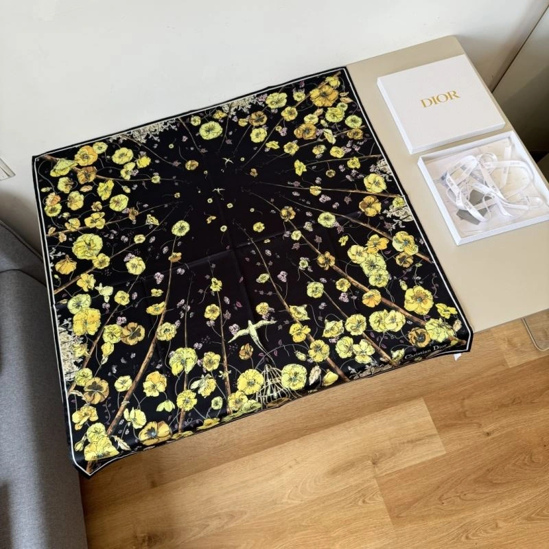 Reliable Christian Dior Scarf 270760